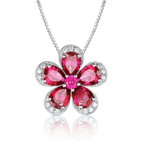 Red crystal flower set earrings and necklace are inlaid with rhinestones