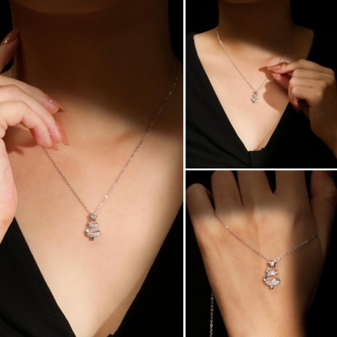 Christmas tree geometric necklace