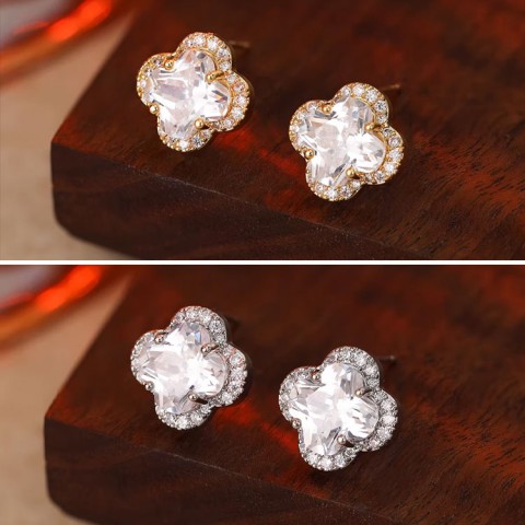 Lucky Clover Moissanite Earrings
