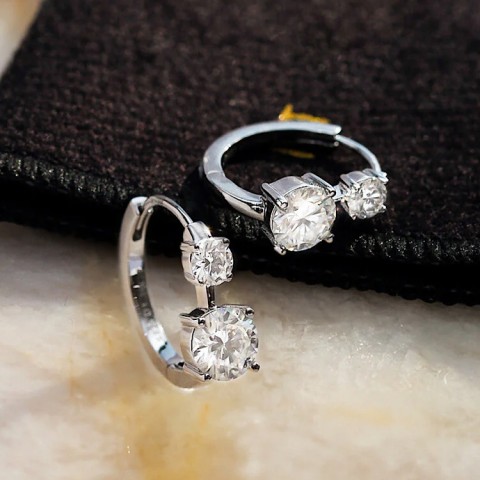 Octavia Moissanite Hoop Earrings