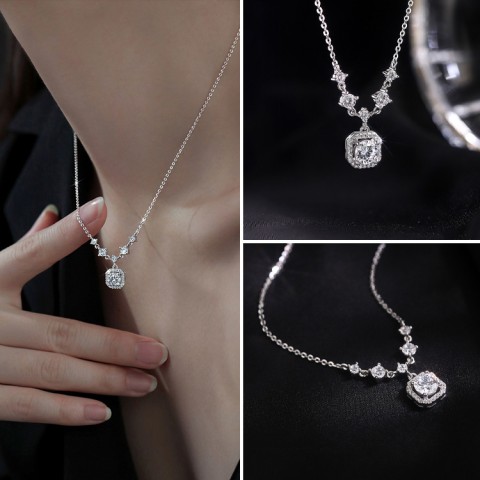 Zircon square diamond necklace