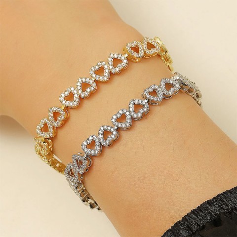 Zircon Decorated Heart Design Bracelet
