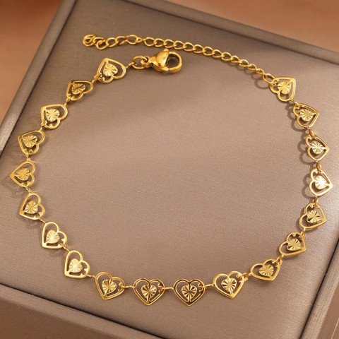 Heart-shaped Lace Titanium Steel Necklace Set