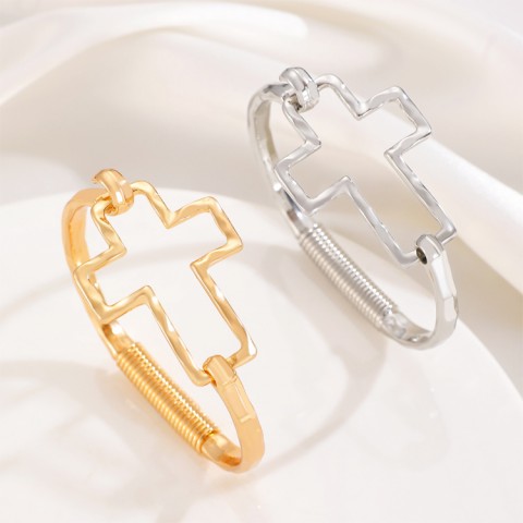 Creative Cross and Heart Plated Bracelet