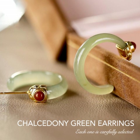 Natural Chalcedony Jingle Bracelet Earring Set