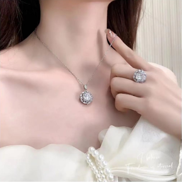 Shining all day - 5 Carat Moissanite Jewelry Set - GRA certificate, free gift box	